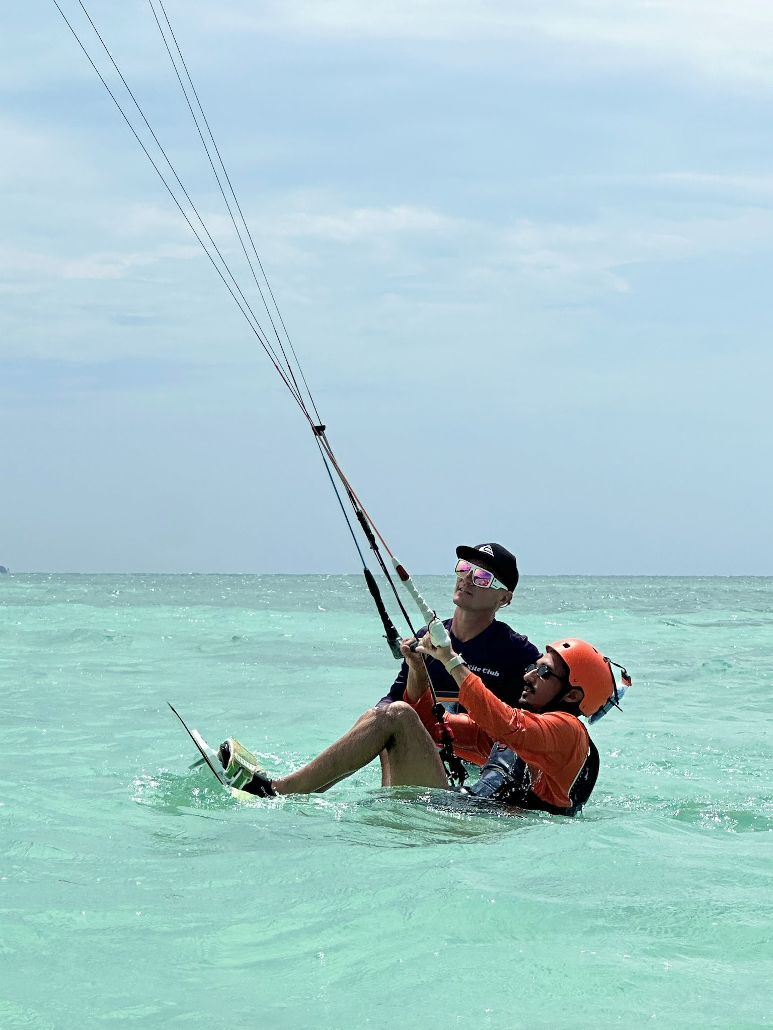 Kitesurfing refresh lesson Koh Phangan — private coaching session on flat water lagoon
